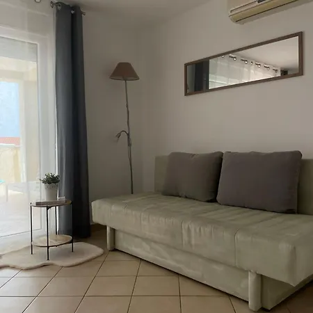 Mirela 2 Apartment Novi Vinodolski Exterior photo