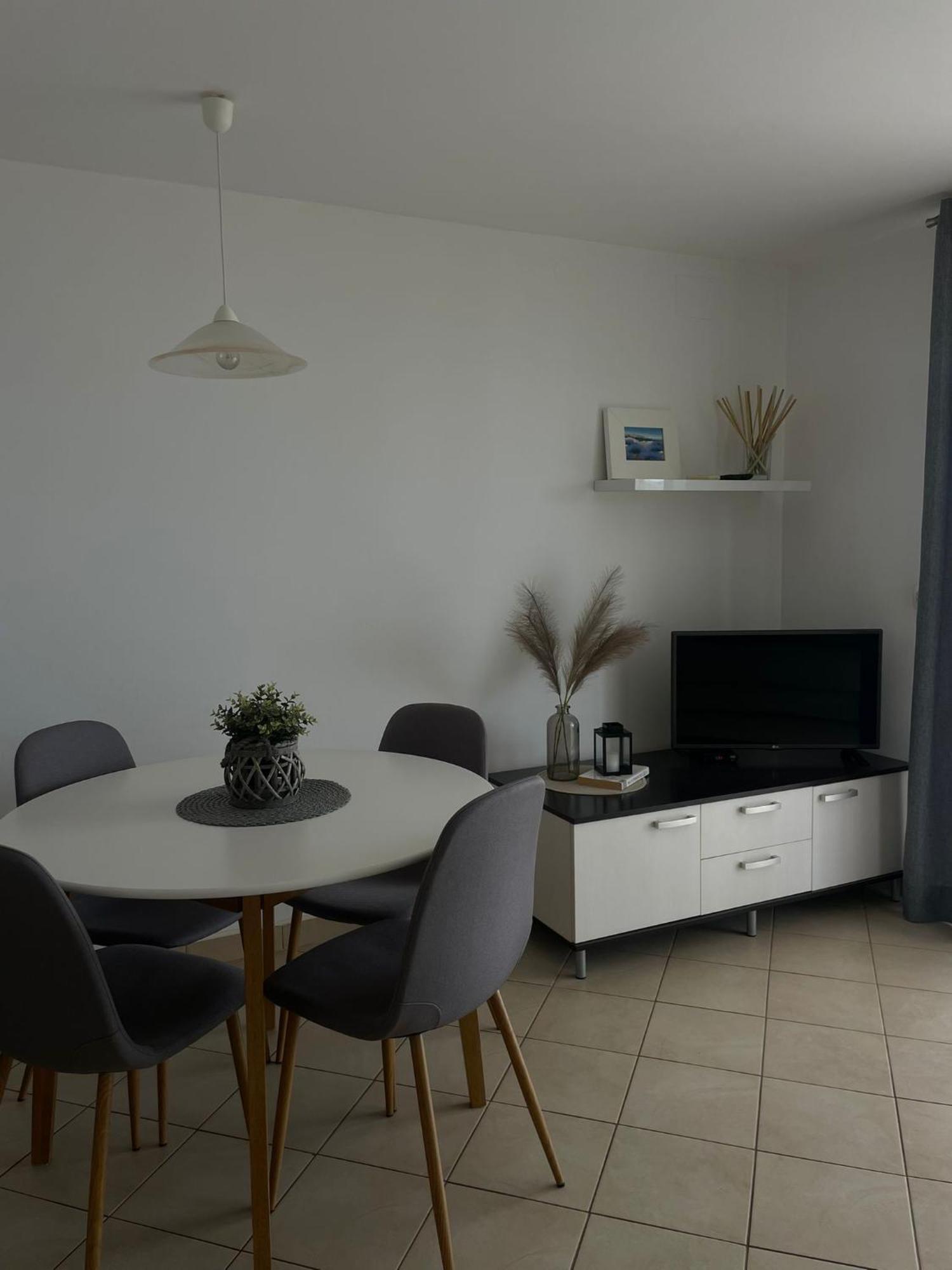 Apartament Mirela 2 Novi Vinodolski